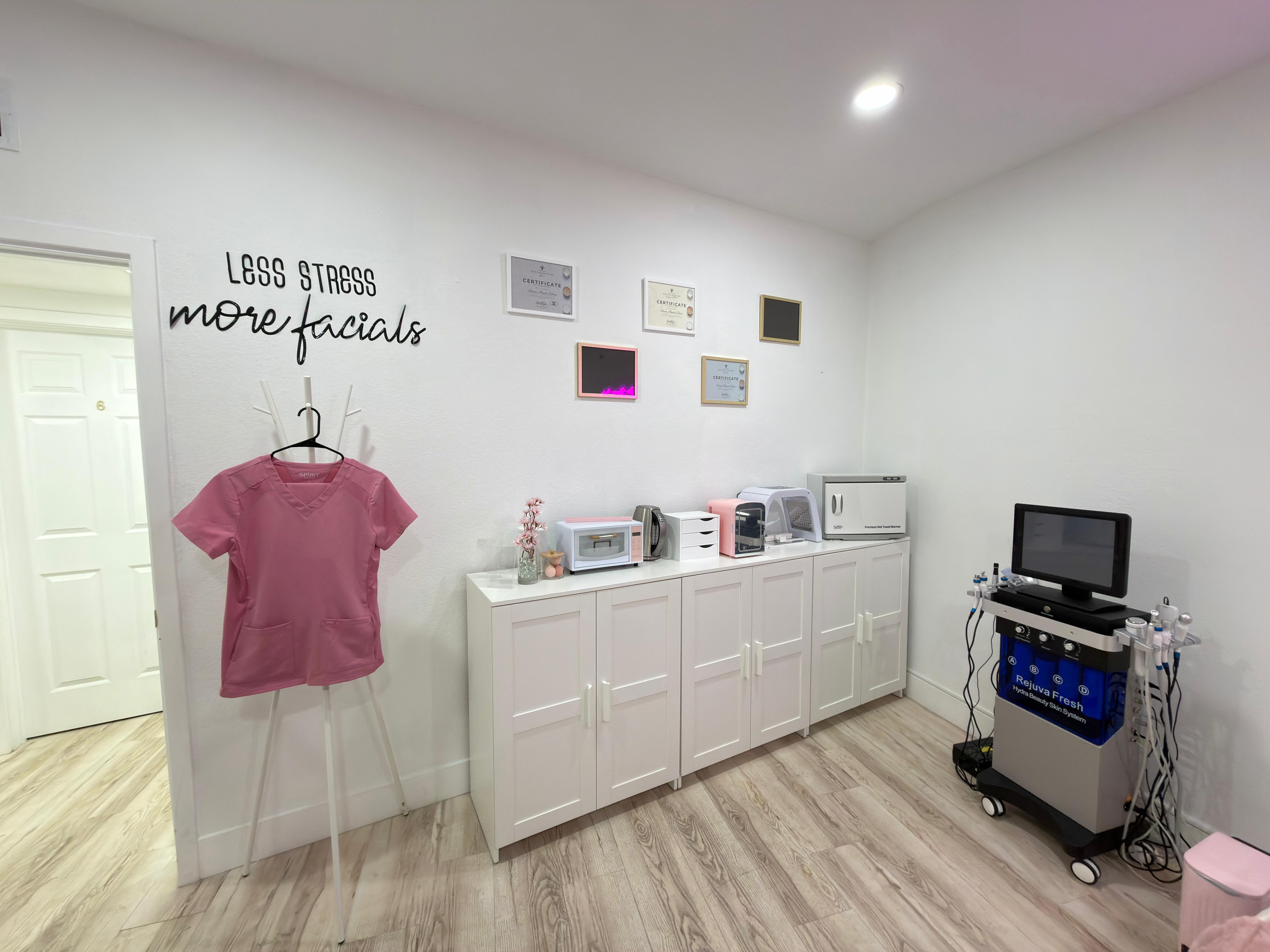 One Stop Beauty Med Spa equipment