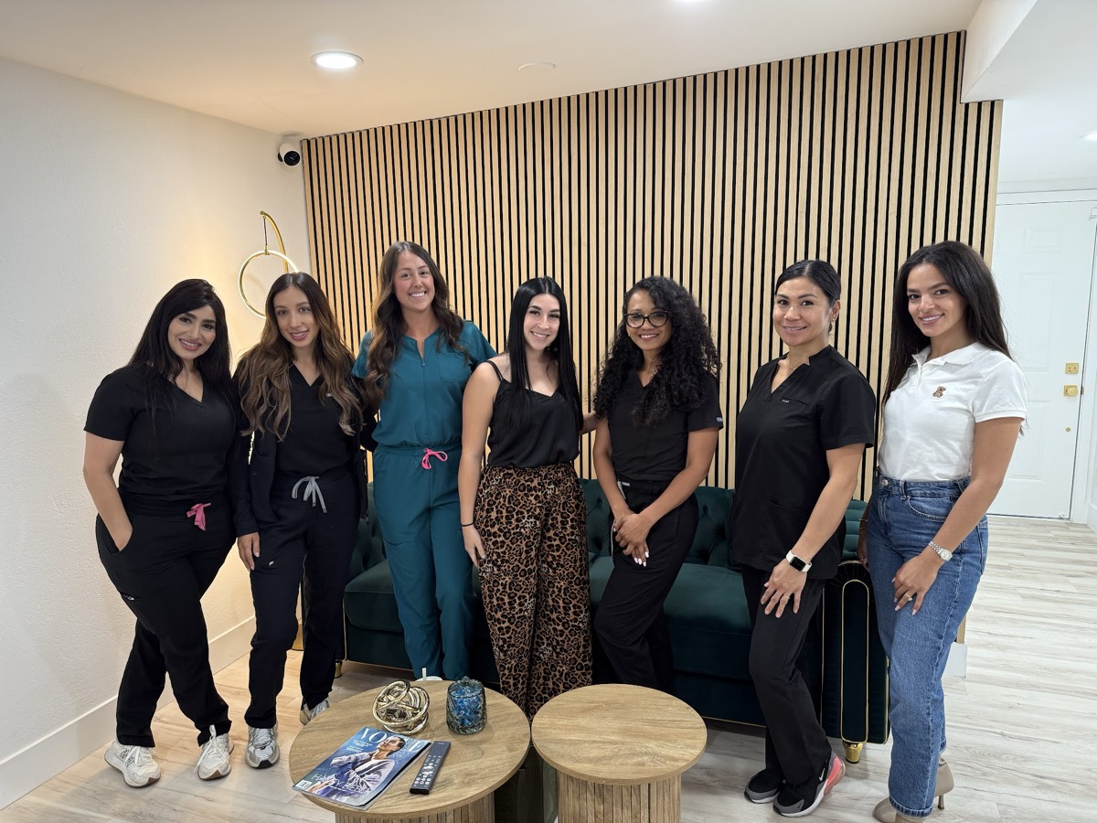 One Stop Beauty Med Spa full team